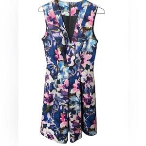 CUE Fit & Flare Dress V Neck Floral Spring Pockets Lined Knee Length Size 10 Zip